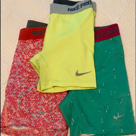 girls nike bike shorts